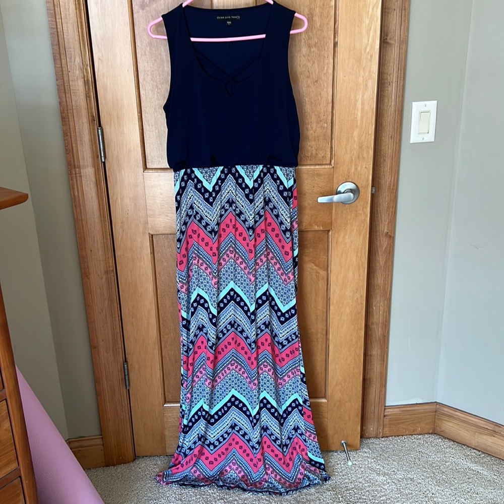 Three Pink hearts Maxi dress!  New without tags!  Size Large